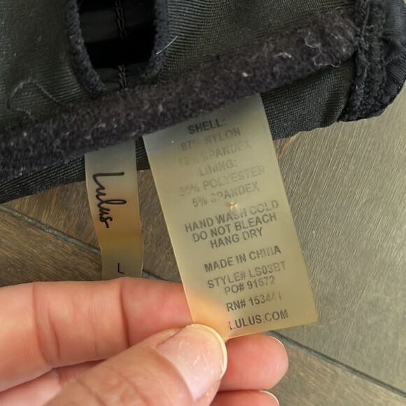 Lulus Cabana Life Black Smocked Strapless Bikini Top Lrg - Picture 8 of 9